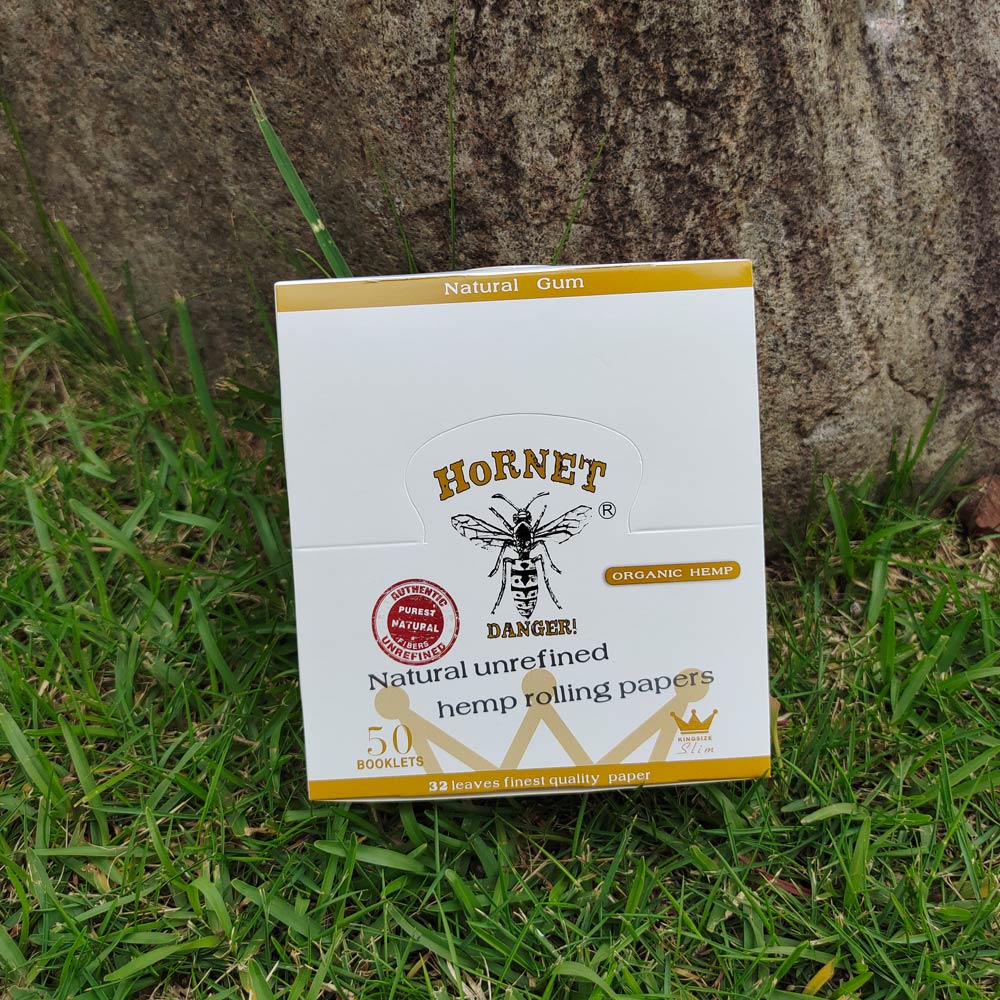 HORNET King Size Slim Cigarette Rolling Papers, Organic Natural Rolling Paper, White Rolling Papers, 32 Piece / Pack 50 Pack / Box