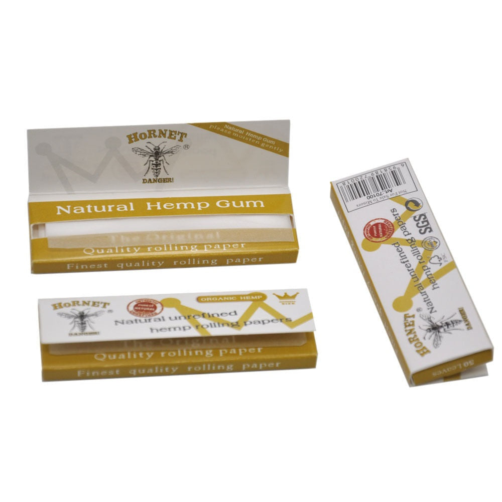 HORNET 70 mm Rolling Papers, Natural Slim Rolling Papers, White Organic Rolling Paper, 50 Leaves / Pack 50 Pack / Box